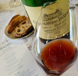 Cru de Beaujolais Cru de Beaujolais